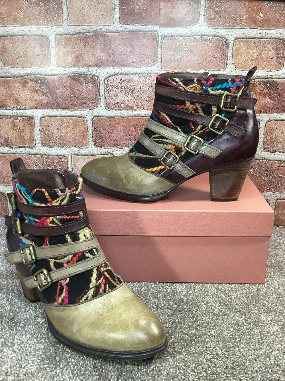 L’Artiste by Spring Step Redding womens ankle boots size 40 eu size 9 us